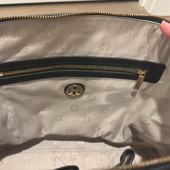 Tory Burch Robinson Dome Satchel - Picture 6 of 8